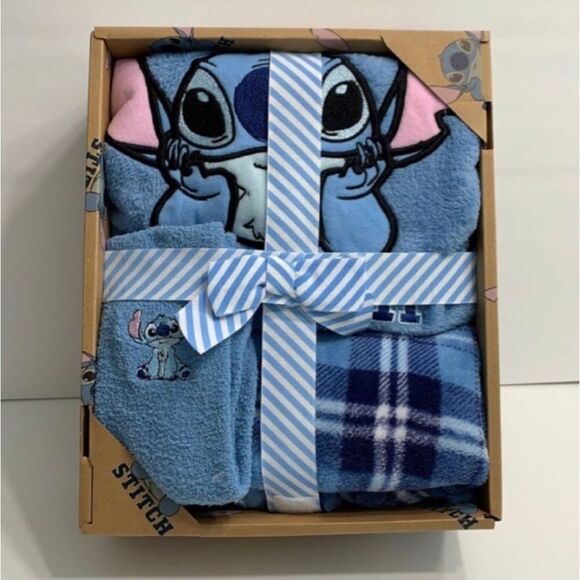 Disney Stitch Pajama Set - Picture 1 of 4